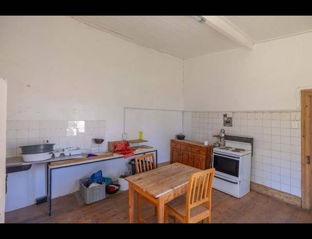 5 BEDROOM HOUSE FOR SALE IN SUNNYSIDE